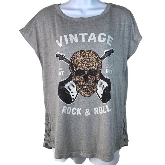 Wild Kiss Tops - Wild Kiss Gray Vintage Rock & Roll Leopard Skull Graphic Tee Lace-Up Side Med